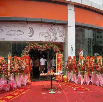 華潤萬街面包店開業(yè)